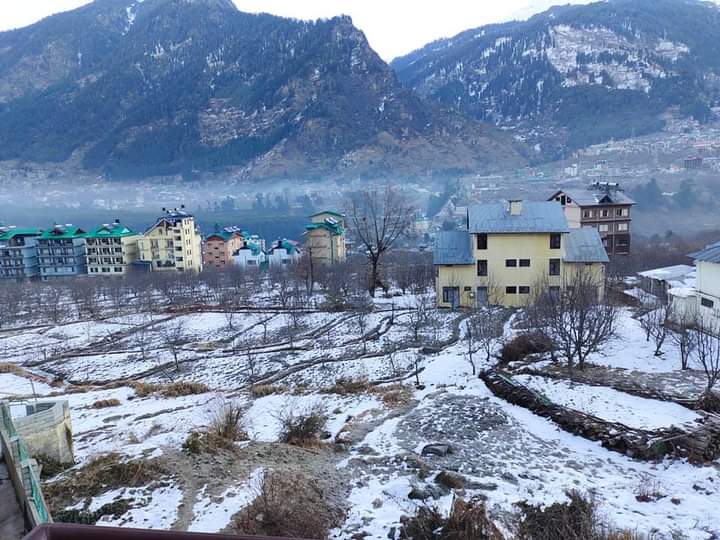भारत के टॉप 10 हिल स्टेशन- 8 भारत के टॉप 10 हिल स्टेशन
मनाली
मनाली में घूमने की जगह