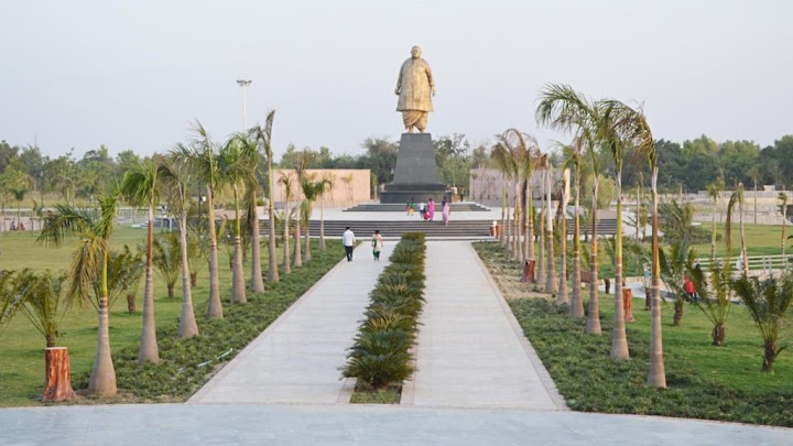 लखनऊ में घूमने की जगह 3 लखनऊ में घूमने की जगह, जनेश्वर मिश्र पार्क