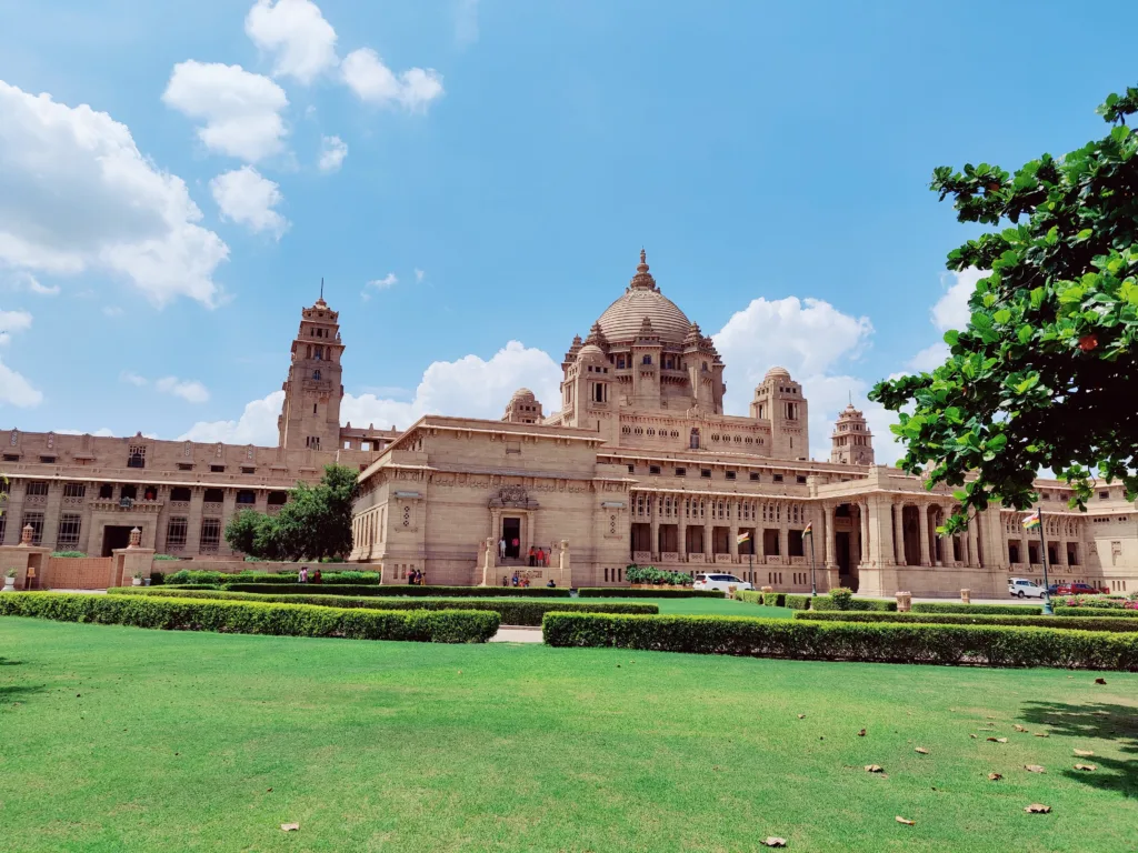 राजस्थान में घूमने की जगह, places to visit in rajasthan, राजस्थान के पर्यटन स्थल, राजस्थान की खूबसूरत जगह, राजस्थान के प्रमुख शहर, राजस्थान के बेस्ट जगह, जैसलमेर में घूमने की जगह, जयपुर में घूमने की जगह, जोधपुर में घूमने की जगह, माउंट आबू में घूमने की जगह, राजस्थान के मंदिर, राजस्थान के किले, राजस्थान का इतिहास 